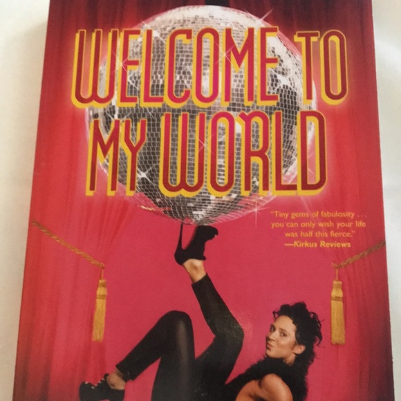 ⚡️FINAL PRICE⚡️ Johnny Weir “Welcome To My World” book - Picture 2 of 11